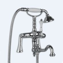 Смеситель на борт ванны однорычажный с повортным изливом и ручным душем Cezares MARGOT-PBV2-01-Bi/A Хром ручки Белая/Металл Смеситель на борт ванны однорычажный с повортным изливом и ручным душем Cezares MARGOT-PBV2-01-Bi/A Хром ручки Белая/Металл