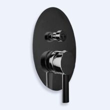 Встраиваемый однорычажный смеситель для душа с переключателем Cezares OVER-VDIM-NLC nero lucido/cromo ручка nero lucido/cromo Встраиваемый однорычажный смеситель для душа с переключателем Cezares OVER-VDIM-NLC nero lucido/cromo ручка nero lucido/cromo